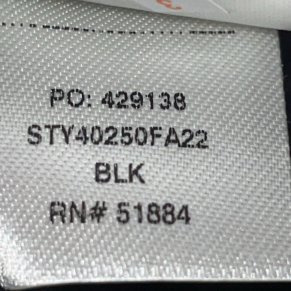 *SOLD* PATAGONIA R1 Air Zip-Neck in Black sz M - Picture 8 of 8